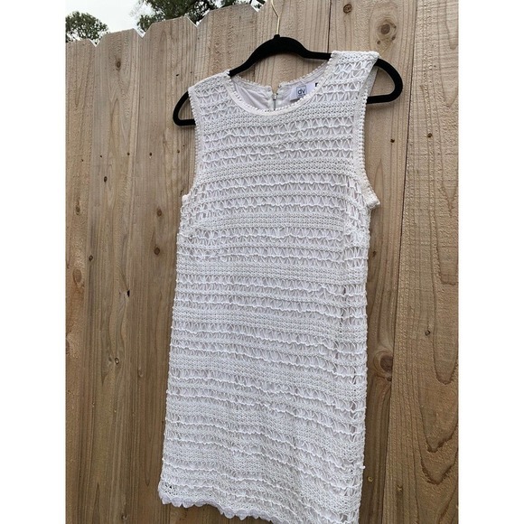 Dolce Vita Size Large Crochet Lace Dress Fully Lined Summer Beach Knit Spring - Picture 3 of 6